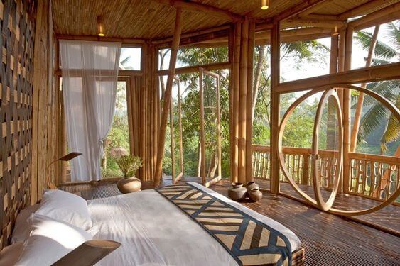 Ruang Tidur Rumah Bambu Modern
