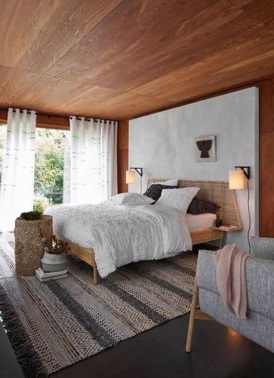 Kamar Tidur dengan Plafon Triplek Modern